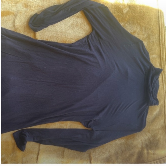 Mock neck body con midi dress - Picture 6 of 6